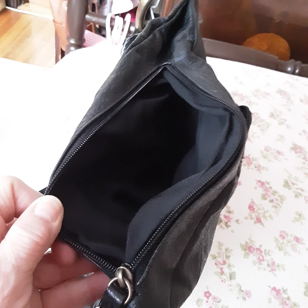 "Studio Works" Leather Backpack - Picture 4 of 10